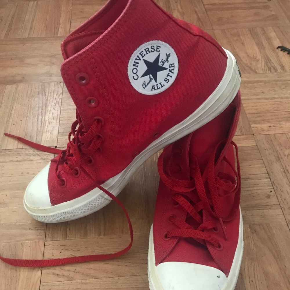 RED CHUCKS